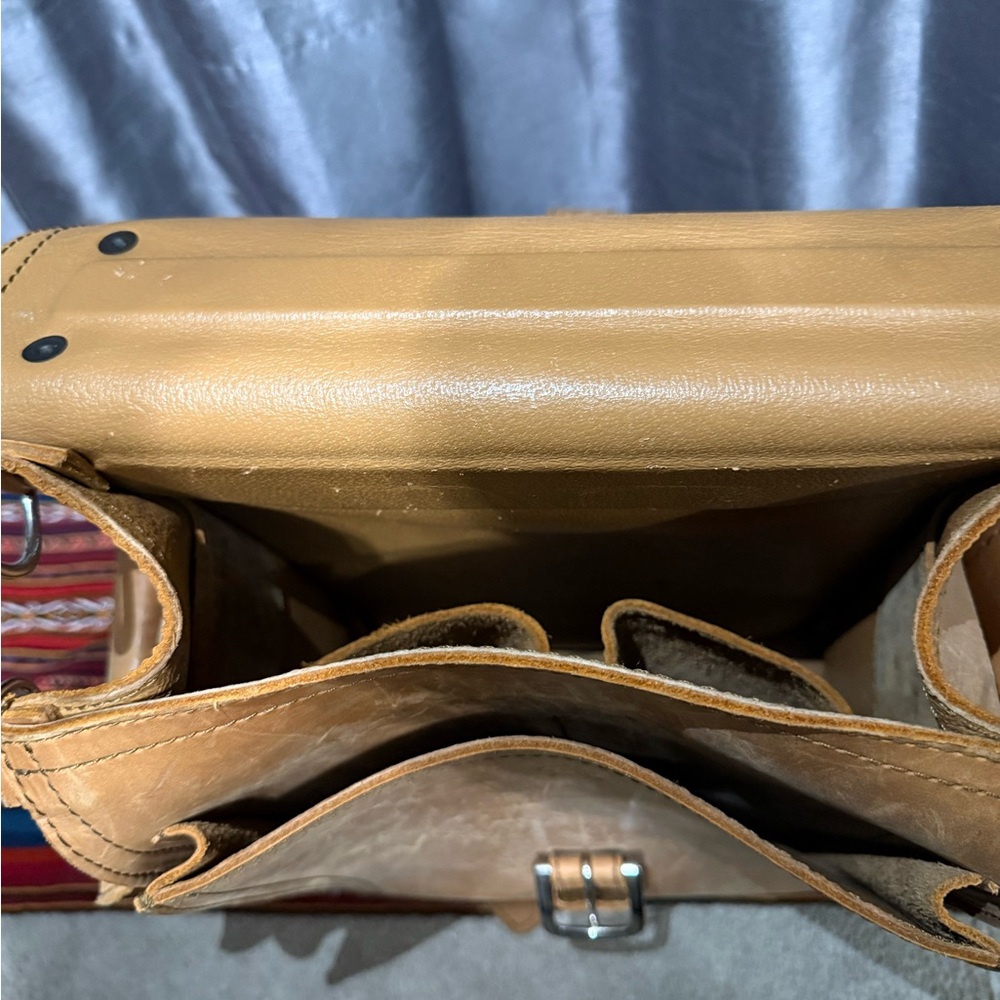 Vintage Saddleback Leather “The Tank” Backpack — Original Model - Picture 8 of 9